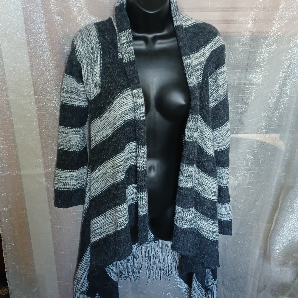 Listicle Asymmetrical fringe cardigan, grey/white size M/L